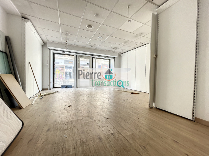 Location Immobilier Professionnel Local commercial Bolbec (76210)